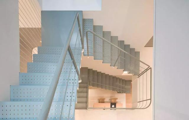 上海舊房改造實拍，搖身一變成清新別墅