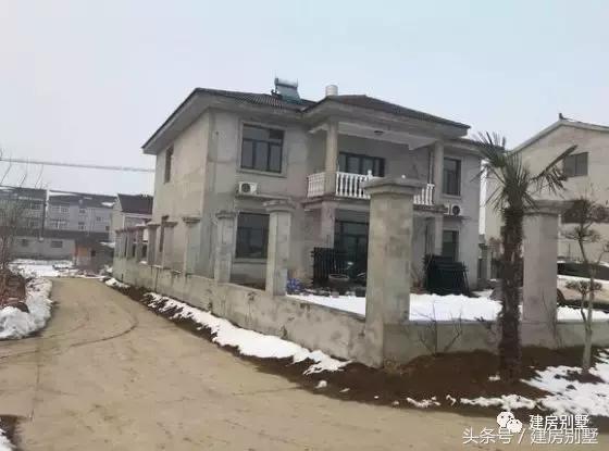 農(nóng)村簡單二層住宅實(shí)拍圖，附室內(nèi)裝修，造價低