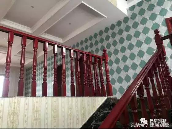 農(nóng)村簡單二層住宅實(shí)拍圖，附室內(nèi)裝修，造價低