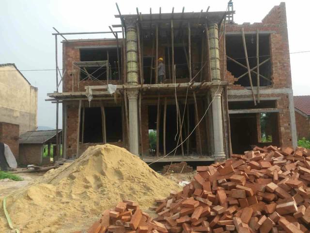 20套建好的農(nóng)村別墅實(shí)拍照片，小編最喜歡第7套，你呢