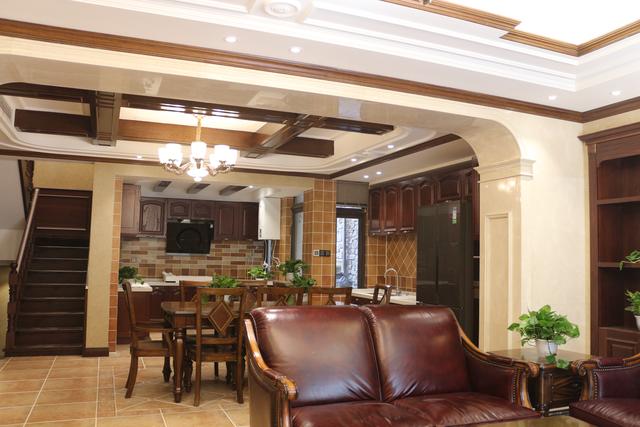 美式別墅豪宅裝修設(shè)計(jì)方案圖片，還帶小院子