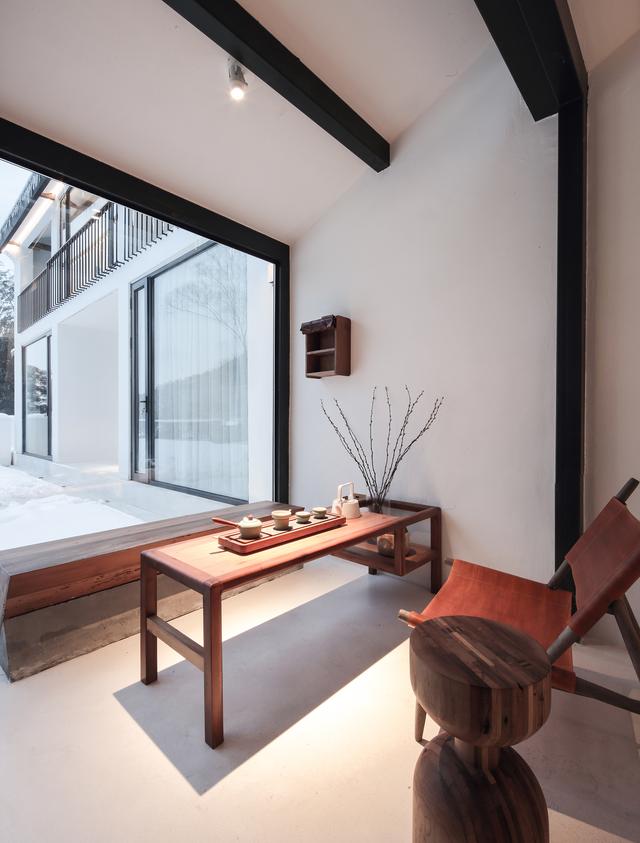 極簡風(fēng)格獨(dú)棟別墅裝修，回歸自然，簡潔、明了