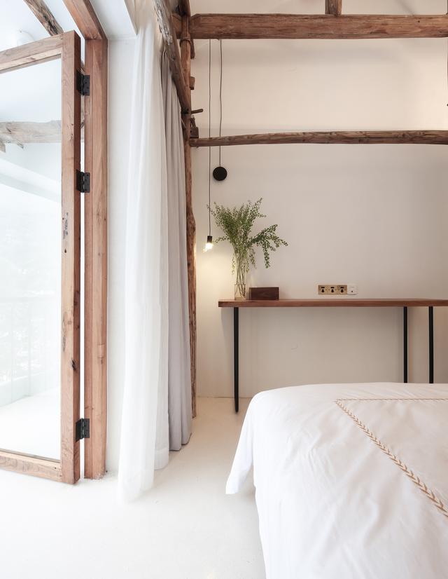 極簡風(fēng)格獨(dú)棟別墅裝修，回歸自然，簡潔、明了