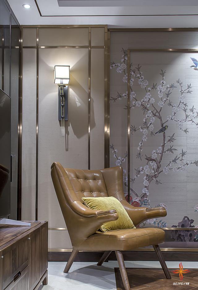 中式與現(xiàn)代結(jié)構(gòu)三層復(fù)式別墅裝修案例實(shí)拍，漂亮