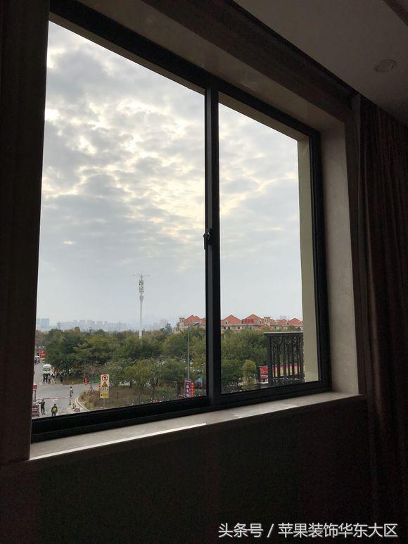 土豪別墅裝修花了100萬(wàn)，壕到?jīng)]朋友