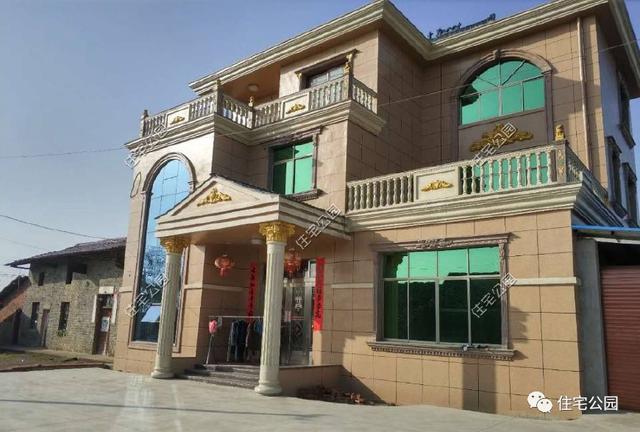 3套歐式三層農(nóng)村別墅外觀圖實(shí)拍，1、2最美，3最實(shí)用