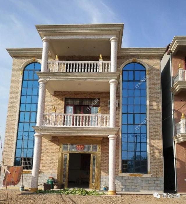 3套歐式三層農(nóng)村別墅外觀圖實(shí)拍，1、2最美，3最實(shí)用