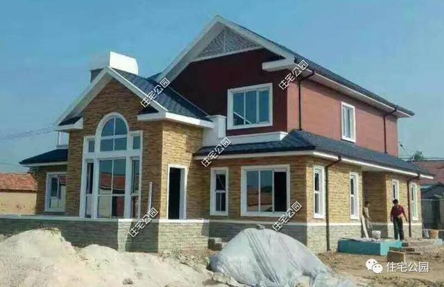 農(nóng)村自建輕鋼別墅，造價1000每平，磚混真的要被取代嗎？