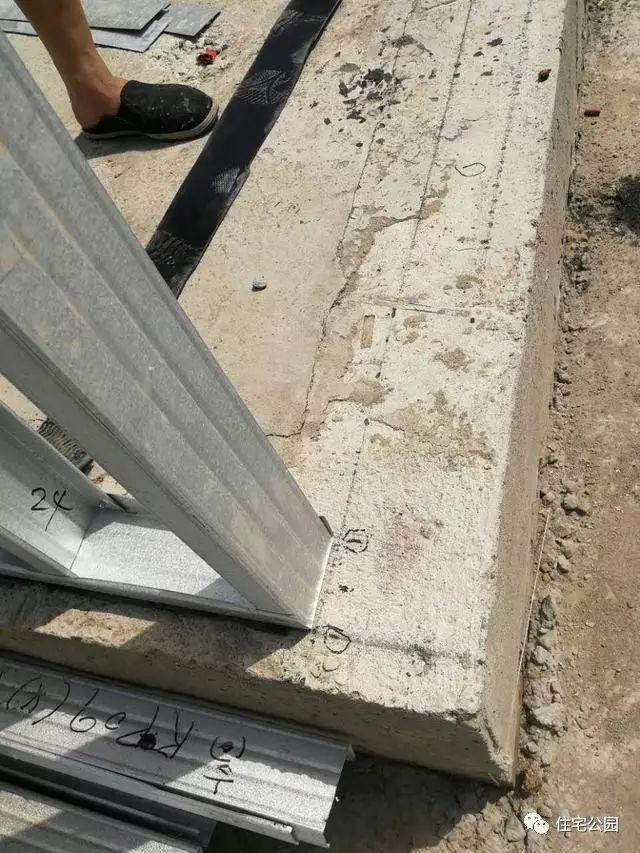 農(nóng)村自建輕鋼別墅，造價1000每平，磚混真的要被取代嗎？