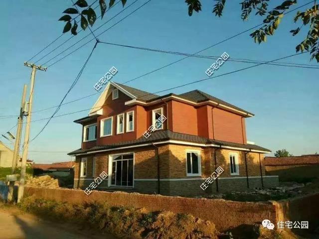 農(nóng)村自建輕鋼別墅，造價1000每平，磚混真的要被取代嗎？