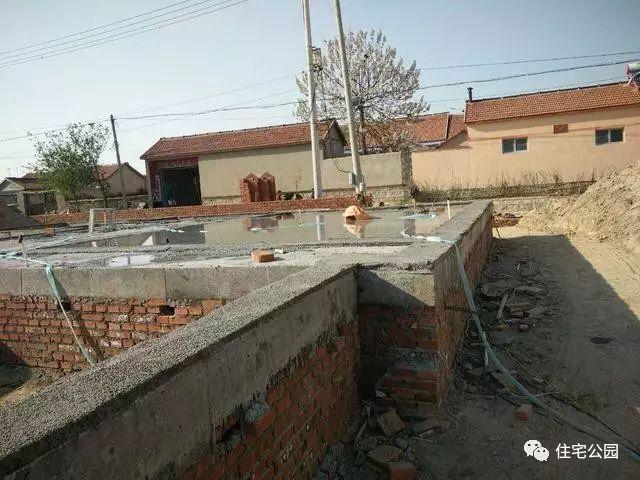 農(nóng)村自建輕鋼別墅，造價1000每平，磚混真的要被取代嗎？