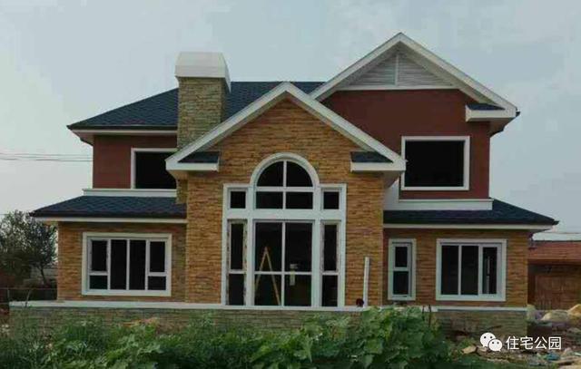 農(nóng)村自建輕鋼別墅，造價1000每平，磚混真的要被取代嗎？