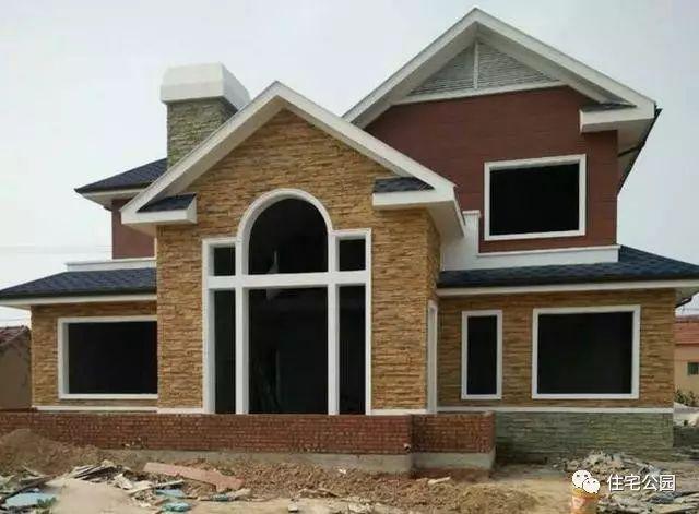 農(nóng)村自建輕鋼別墅，造價1000每平，磚混真的要被取代嗎？