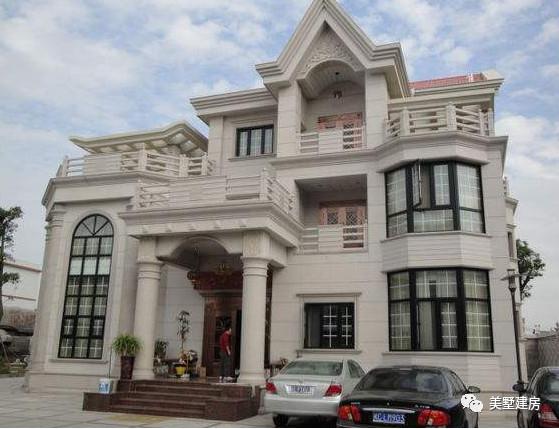 農(nóng)村自建房羅馬柱別瞎用，用不好能毀了整棟別墅