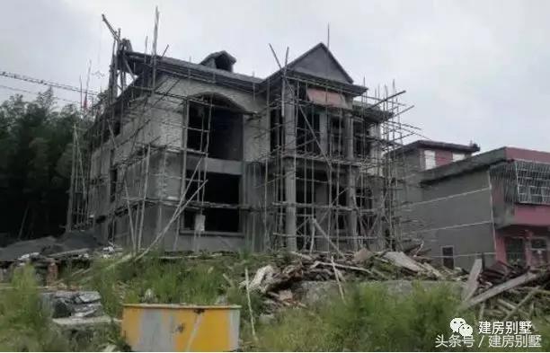 農村自建3層樓房，主體+裝修+家具一共70萬，看值不值