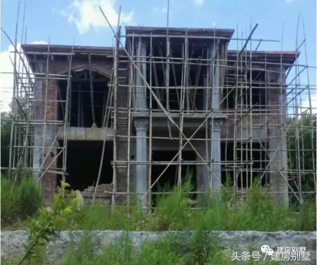 農村自建3層樓房，主體+裝修+家具一共70萬，看值不值