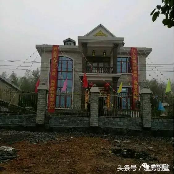 農村自建3層樓房，主體+裝修+家具一共70萬，看值不值