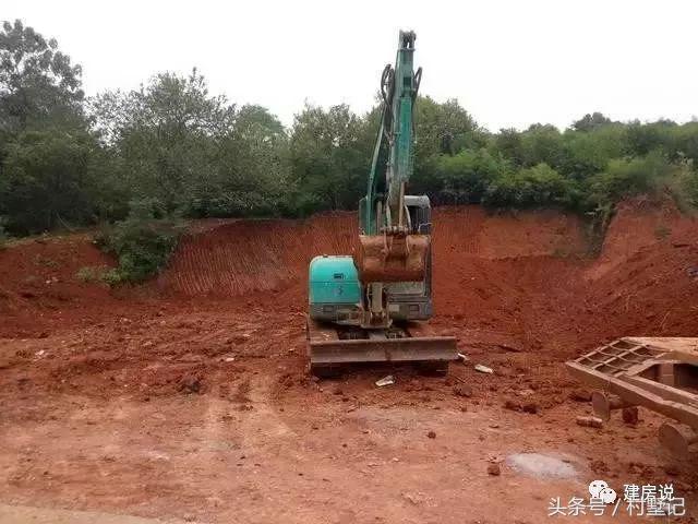 11*11米經(jīng)典兩層農(nóng)村小樓施工案例，附戶型方案設(shè)計(jì)圖