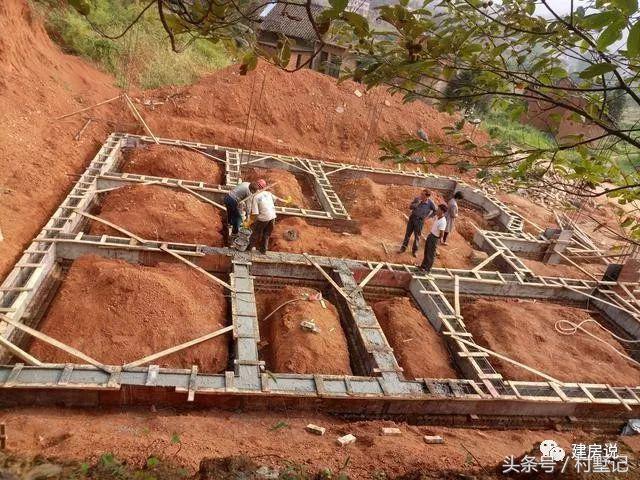 11*11米經(jīng)典兩層農(nóng)村小樓施工案例，附戶型方案設(shè)計(jì)圖