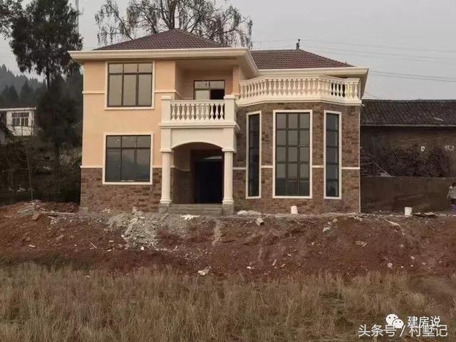 11*11米經(jīng)典兩層農(nóng)村小樓施工案例，附戶型方案設(shè)計(jì)圖