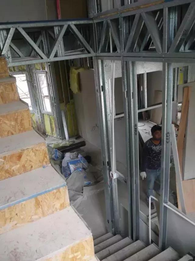 輕鋼別墅搭建圖文直播全過(guò)程，想建輕鋼別墅的看看