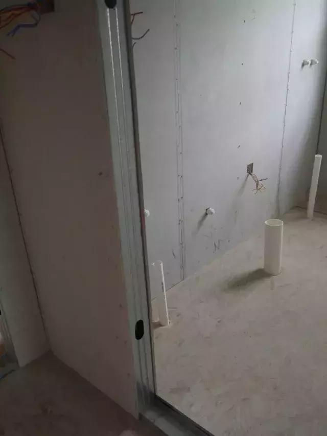 輕鋼別墅搭建圖文直播全過(guò)程，想建輕鋼別墅的看看