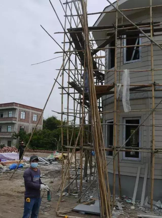 輕鋼別墅搭建圖文直播全過(guò)程，想建輕鋼別墅的看看