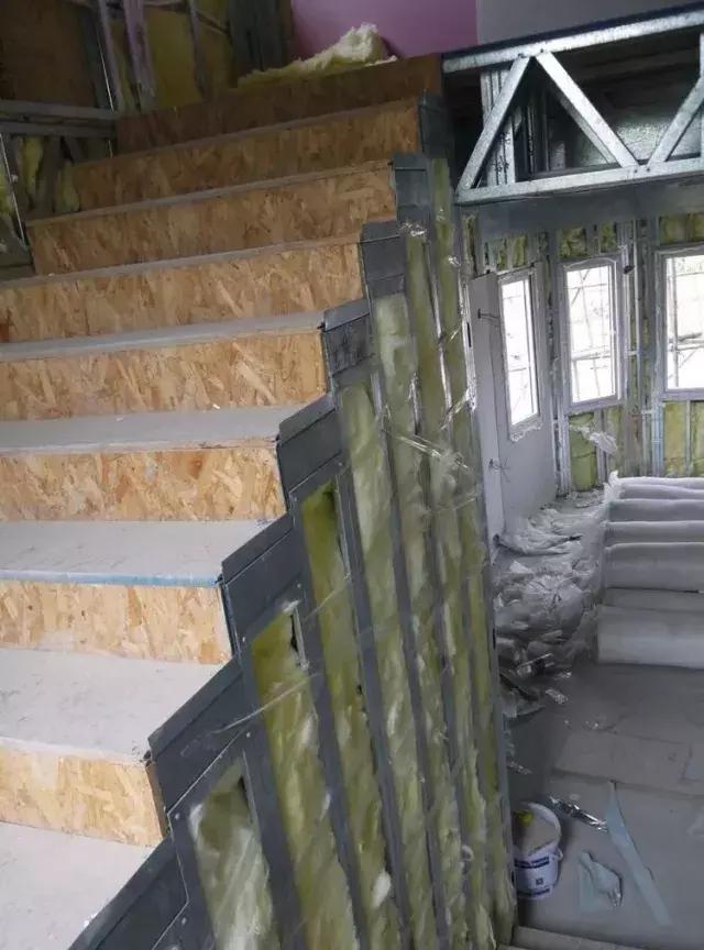 輕鋼別墅搭建圖文直播全過(guò)程，想建輕鋼別墅的看看