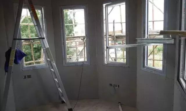 輕鋼別墅搭建圖文直播全過(guò)程，想建輕鋼別墅的看看