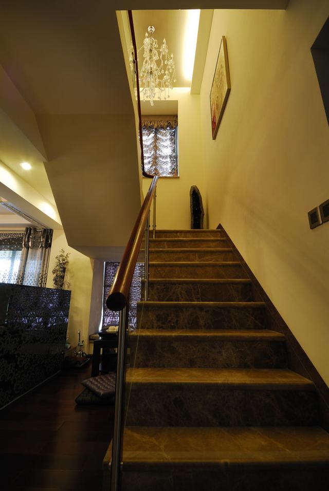 8款不同風(fēng)格樓梯設(shè)計(jì)效果圖，我最喜歡第8款