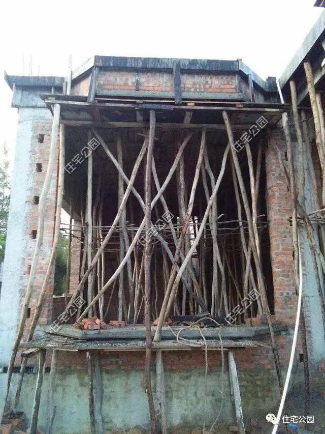 80萬(wàn)自建的三層別墅案例實(shí)拍，附裝修照片