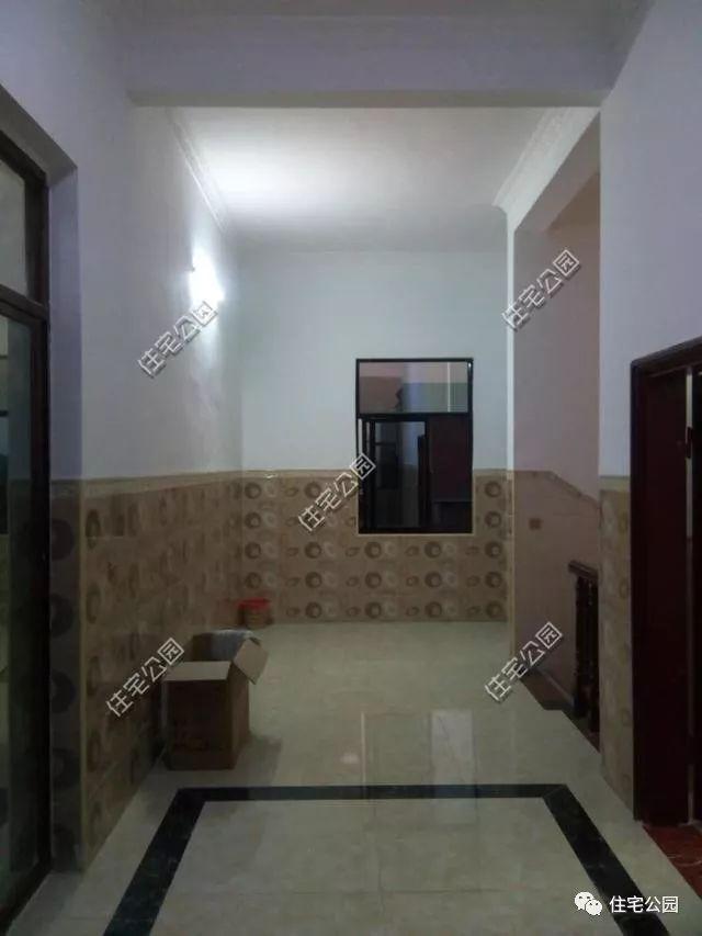 80萬(wàn)自建的三層別墅案例實(shí)拍，附裝修照片