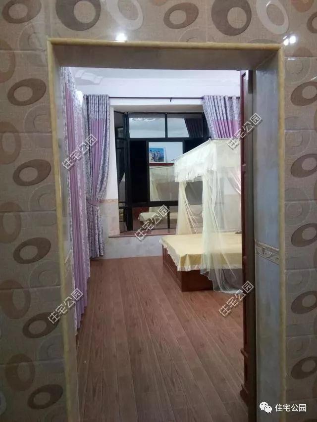 80萬(wàn)自建的三層別墅案例實(shí)拍，附裝修照片