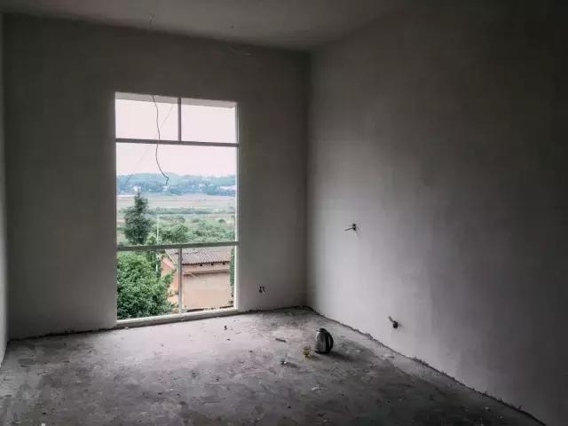 鄉(xiāng)村舊二層樓房改造，改成文藝青年小公寓