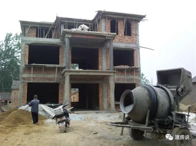 農(nóng)村35萬蓋漂亮別墅，附施工過程，看看值不值