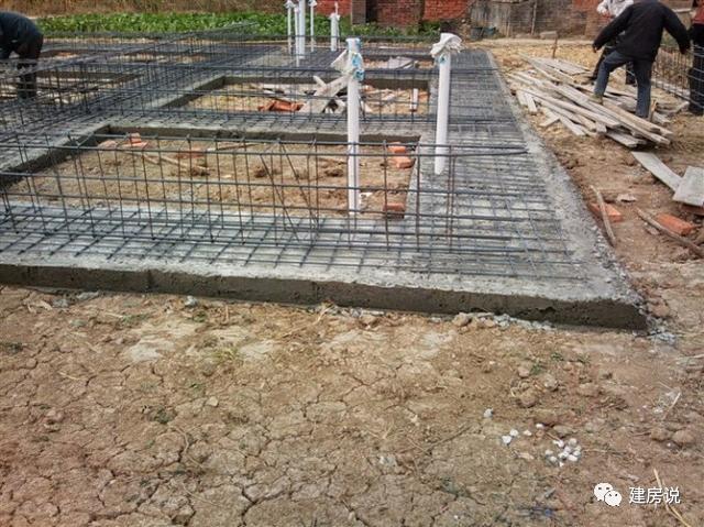 農(nóng)村35萬蓋漂亮別墅，附施工過程，看看值不值