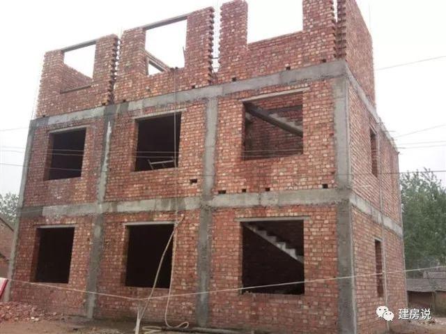 農(nóng)村35萬蓋漂亮別墅，附施工過程，看看值不值