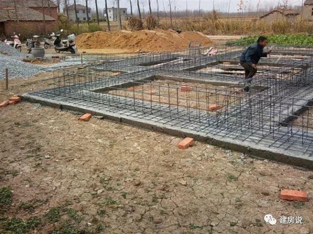 農(nóng)村35萬蓋漂亮別墅，附施工過程，看看值不值