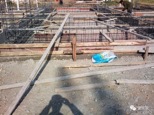 農(nóng)村35萬蓋漂亮別墅，附施工過程，看看值不值