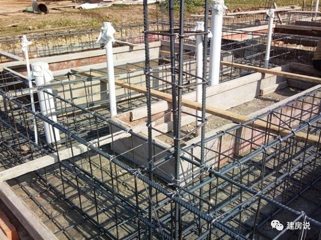 農(nóng)村35萬蓋漂亮別墅，附施工過程，看看值不值