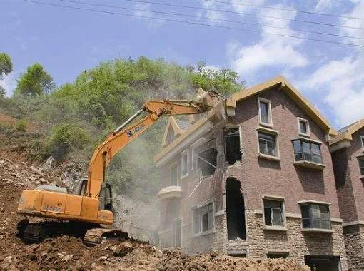 農(nóng)村蓋房三種情況不許翻建，違者重罰，建好了也不行