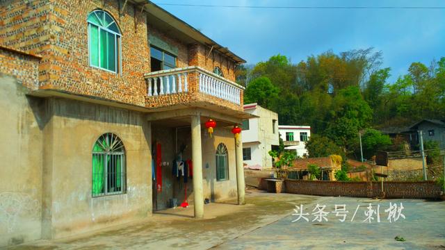 2024年在農(nóng)村未經(jīng)申請(qǐng)擅自建房，可能后果很嚴(yán)重