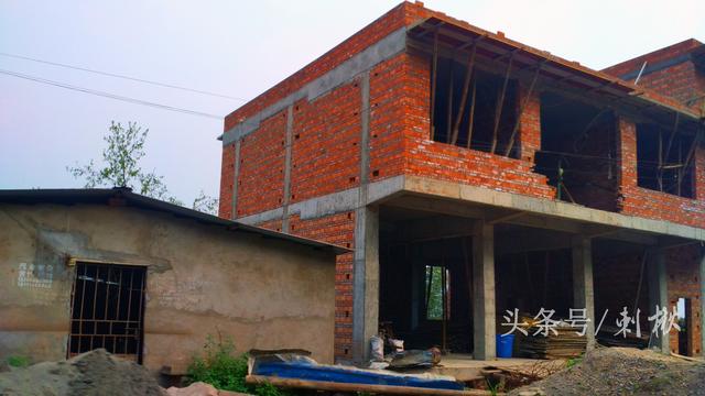 2024年在農(nóng)村未經(jīng)申請(qǐng)擅自建房，可能后果很嚴(yán)重