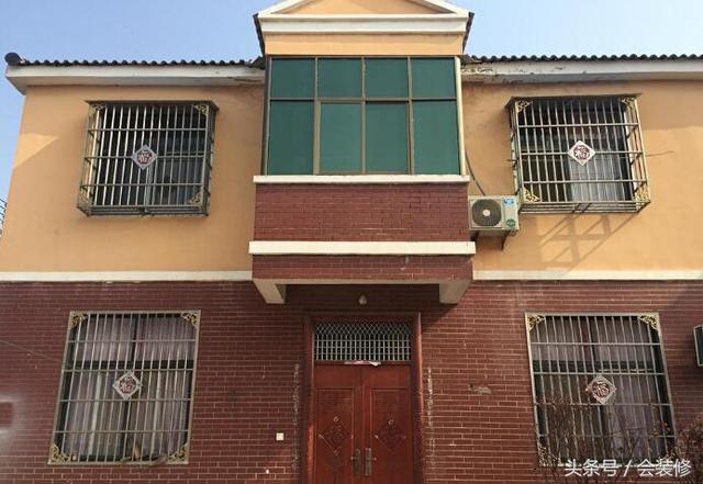 新農(nóng)村兩層樓房帶百平米院子，一套僅售15萬(wàn)，為何沒(méi)人要