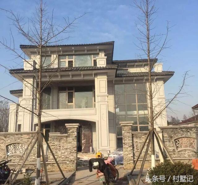 農(nóng)村自建別墅實(shí)景照大全，路人搶著拍照分享