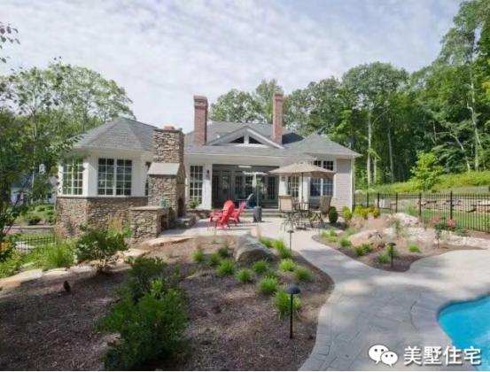 8款適合農(nóng)村養(yǎng)老度假的別墅設(shè)計(jì)方案，退休了回老家建一棟