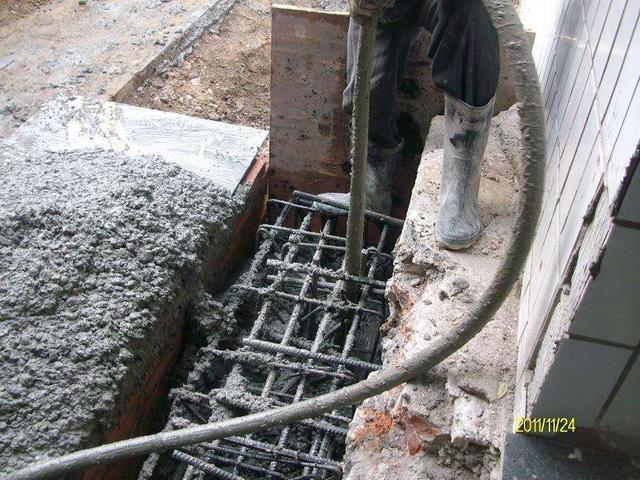 農(nóng)村蓋房子挖地基怎么打結(jié)實？看完你就明白了