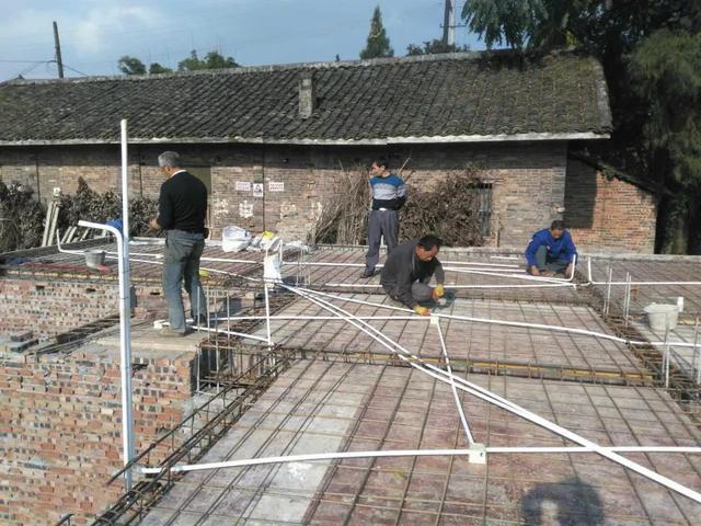 11*11米帶露臺(tái)現(xiàn)代二層農(nóng)村小洋樓設(shè)計(jì)圖，附施工過(guò)程