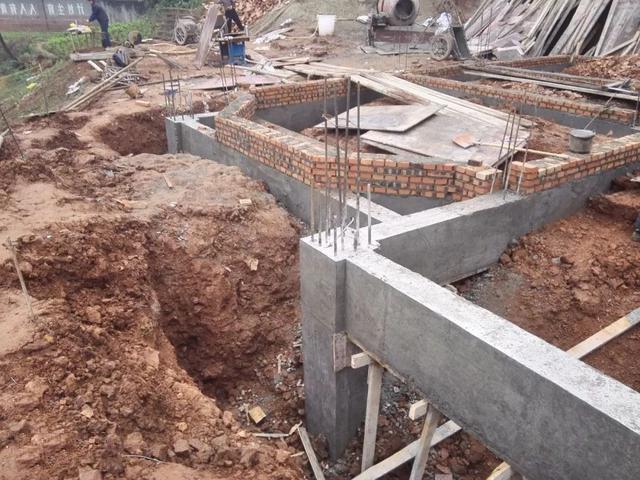 11*11米帶露臺(tái)現(xiàn)代二層農(nóng)村小洋樓設(shè)計(jì)圖，附施工過(guò)程