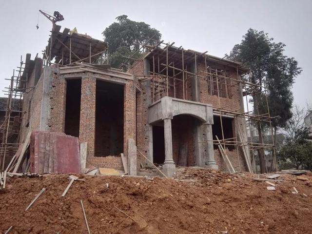 11*11米帶露臺(tái)現(xiàn)代二層農(nóng)村小洋樓設(shè)計(jì)圖，附施工過(guò)程